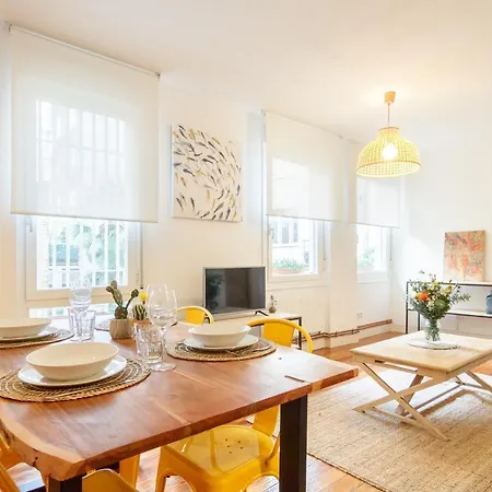 Apartment Centre & Museum By Next Stop *